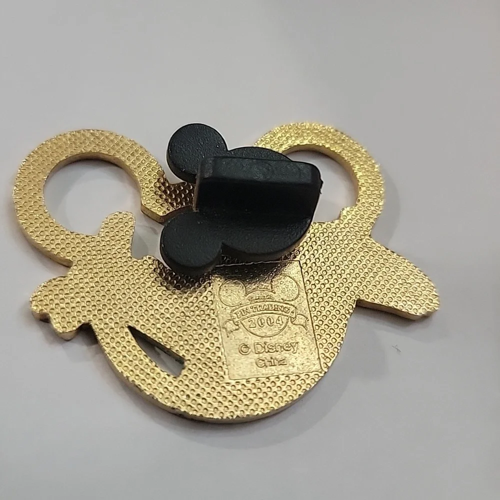 Disney Mickey Mouse Captain Pin - Gold and Red